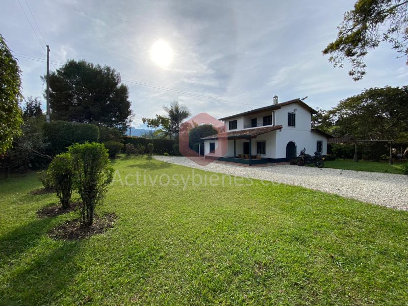 Casa-Finca en Arriendo en Cabeceras