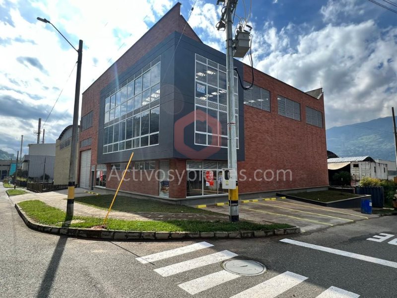 Bodega en Arriendo en Vereda El Paraíso