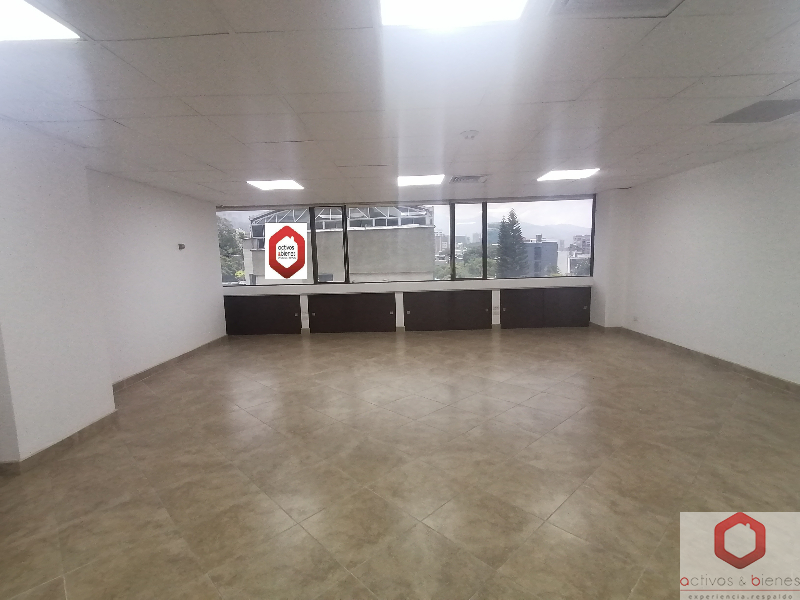 Oficina en Ambos en Castropol