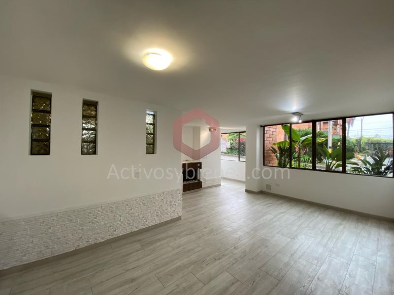 Apartamento en Arriendo en Los Colegios