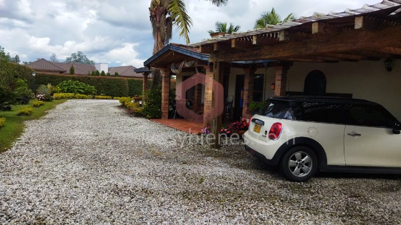 Casa-Finca en Venta en Llanogrande