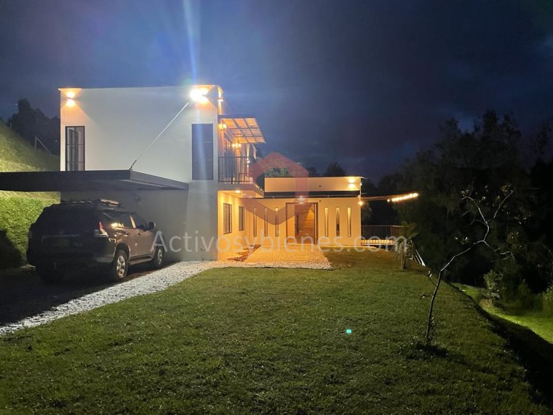 Casa-Finca en Arriendo en Vereda Mosquita
