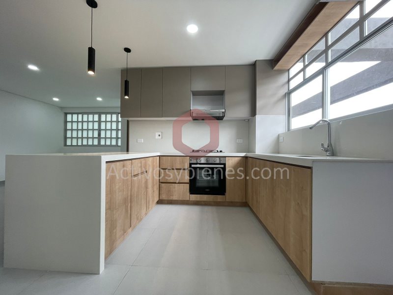 Apartamento en Arriendo en Cuatro Esquinas