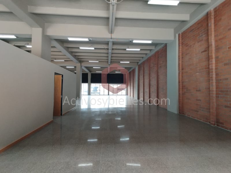 Oficina-Local en Arriendo en Guayabal