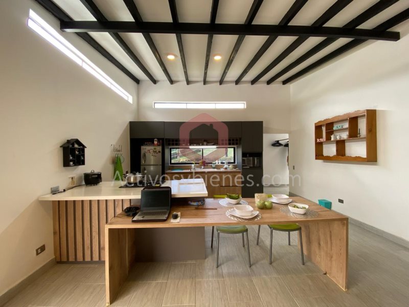 Casa-Finca en Venta en Vereda Las Mercedes
