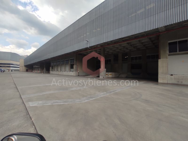 Bodega en Arriendo en Tablaza