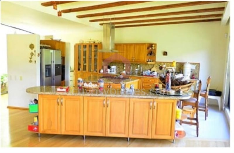 Casa-Finca en Ambos en La Fe