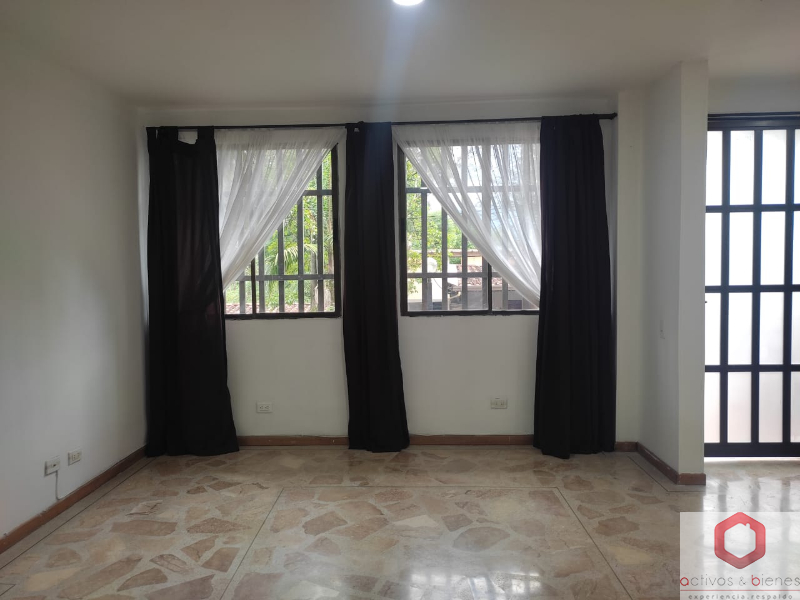 Apartamento en Arriendo en Pilarica