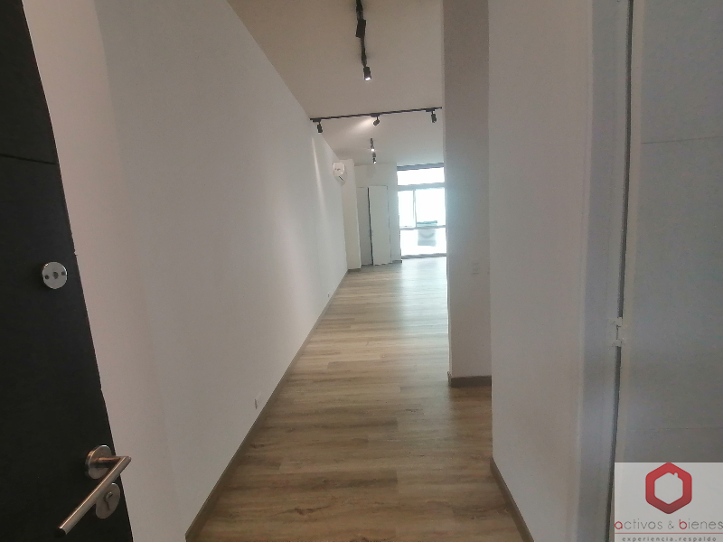 Oficina en Arriendo en Poblado