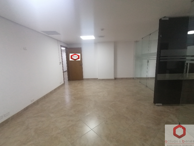 Oficina en Ambos en Castropol