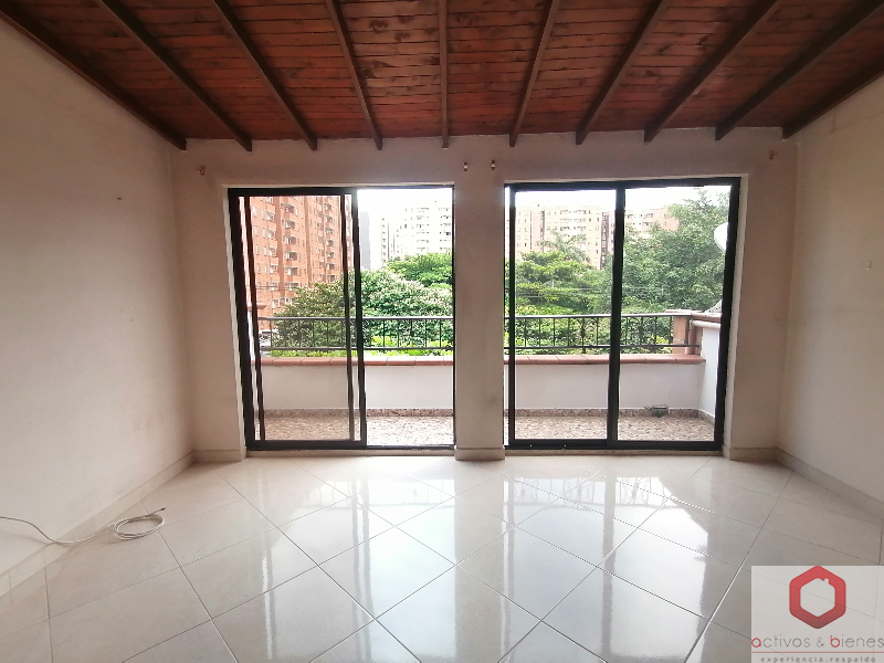Casa-local en Arriendo en Niquia