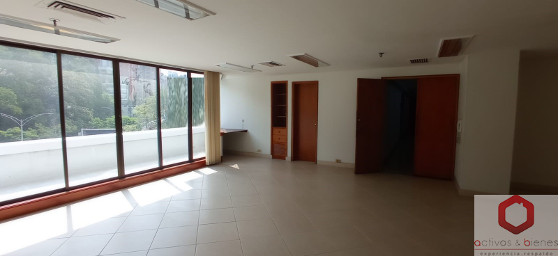 Oficina en Arriendo en Poblado