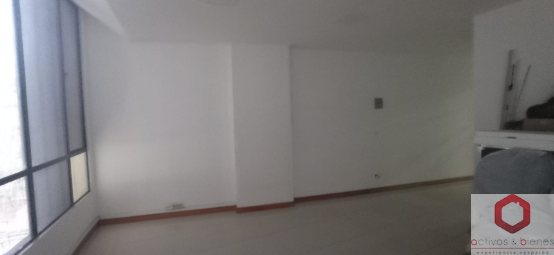 Oficina-Local en Arriendo en Poblado