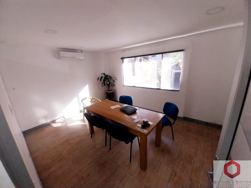 Casa-local en Venta en Poblado
