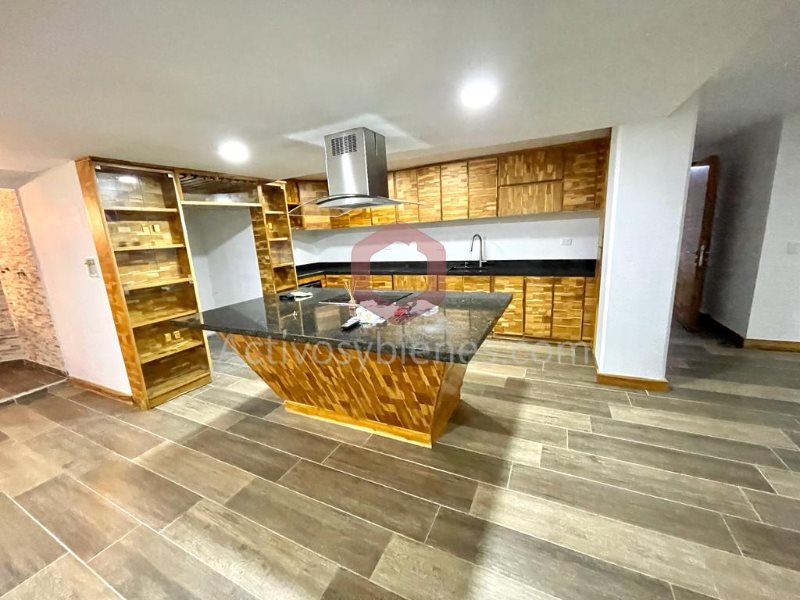 Apartamento en Venta en Laureles