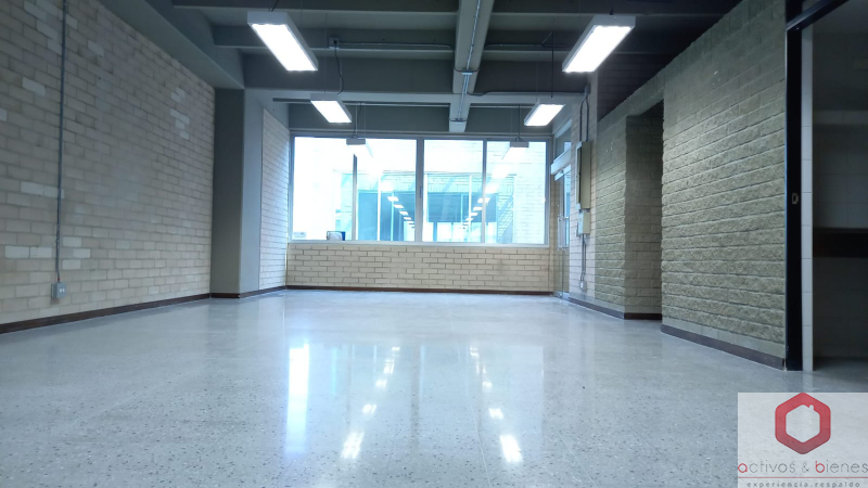 Oficina en Arriendo en Guayabal
